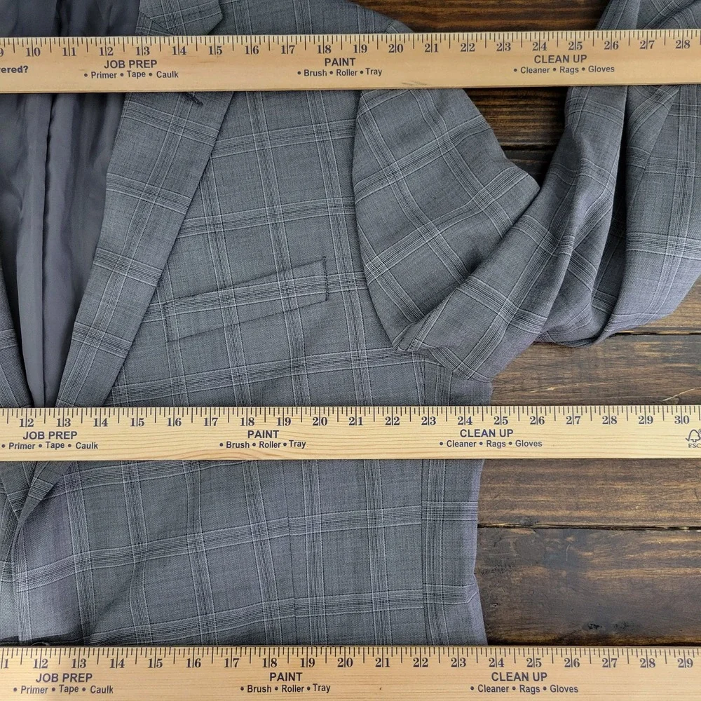 Stafford Men's Sport Coat‎ Blazer Two Button Gray Plaid Wool Blend Classic 50R